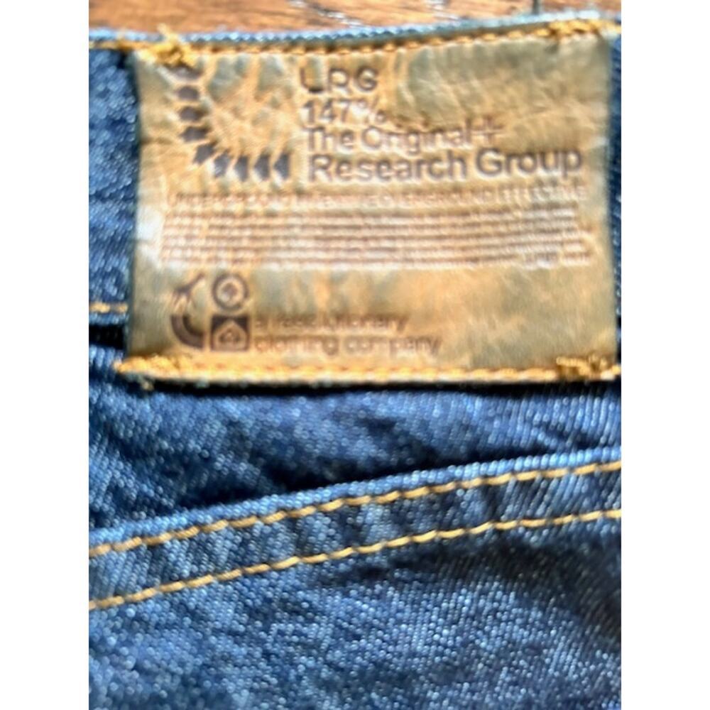 LRG 147% The Original Fit Baggy Jeans Size 42x28 Dark Wash Denim - Picture 8 of 12
